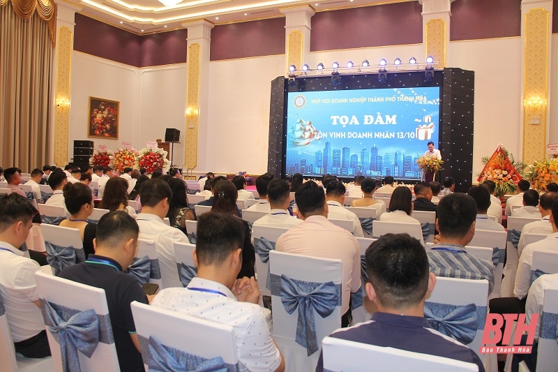 Hiệp hội Doanh nghiệp TP Thanh Hóa tôn vinh doanh nhân 