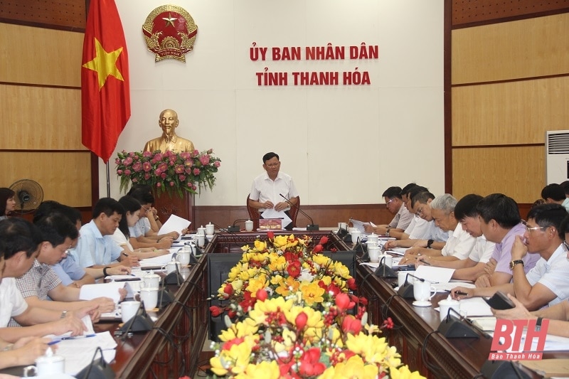 Xét tôn vinh danh hiệu và khen thưởng cho doanh nghiệp, doanh nhân tiêu biểu năm 2023