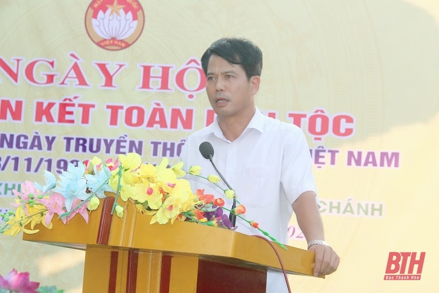 Trưởng Ban Tuyên giáo Tỉnh ủy Đào Xuân Yên dự Ngày hội Đại đoàn kết toàn dân tộc tại Lang Chánh