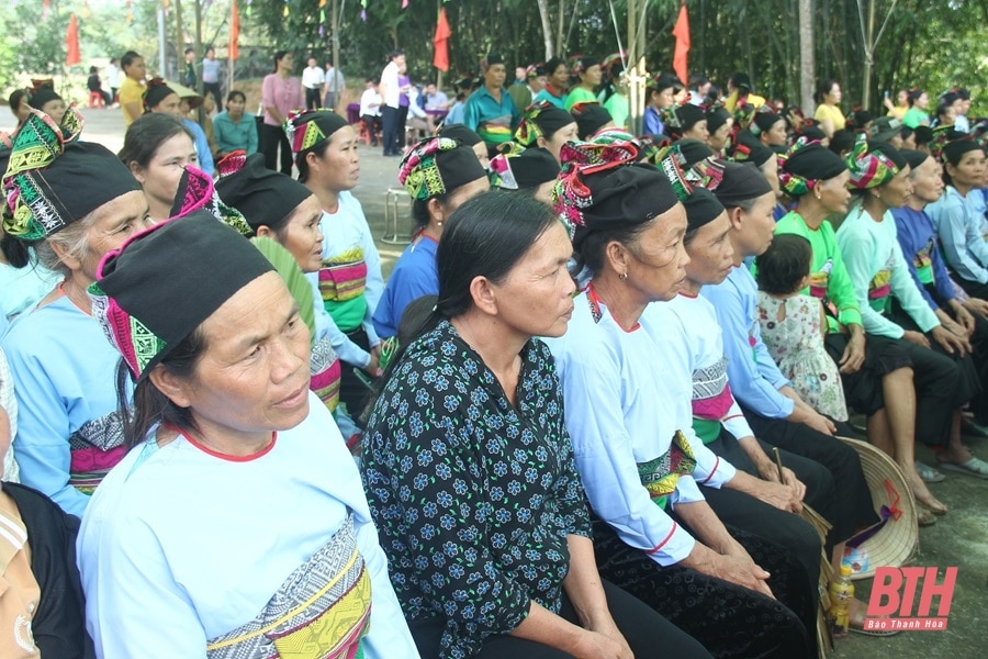 Trưởng Ban Tuyên giáo Tỉnh ủy Đào Xuân Yên dự Ngày hội Đại đoàn kết toàn dân tộc tại Lang Chánh