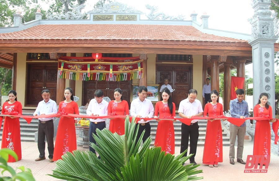 Trưởng Ban Tuyên giáo Tỉnh ủy Đào Xuân Yên dự Ngày hội Đại đoàn kết toàn dân tộc tại thôn Hồi Cù