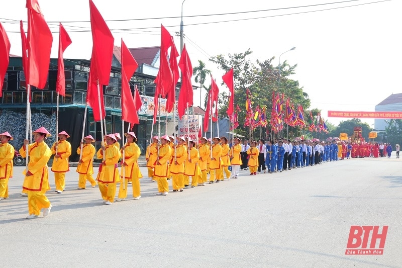 Dâng hương tưởng nhớ 389 năm ngày mất Danh nhân văn hóa, quân sự Hoằng Quốc Công Đào Duy Từ