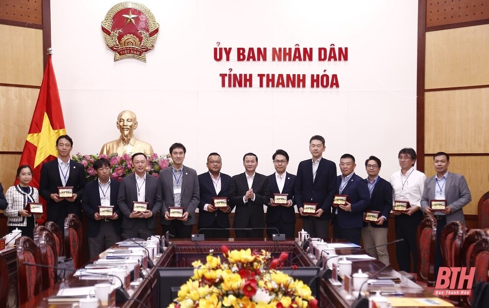 Chủ tịch UBND tỉnh Đỗ Minh Tuấn tiếp và làm việc với đoàn doanh nghiệp Nhật Bản tìm hiểu cơ hội đầu tư tại Thanh Hóa