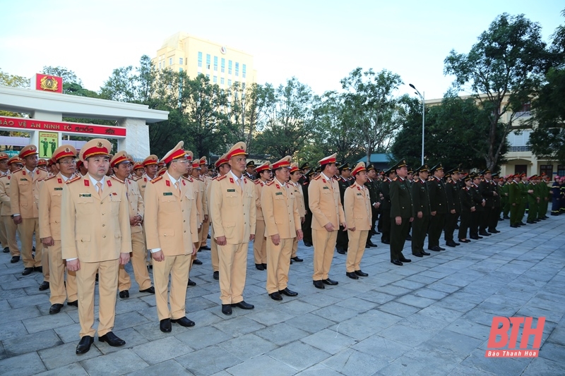 Công an Thanh Hóa ra quân tấn công, trấn áp tội phạm, bảo đảm ANTT Tết Nguyên đán Giáp Thìn 2024