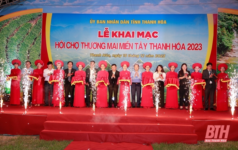 Khai mạc Hội chợ thương mại miền Tây Thanh Hóa năm 2023