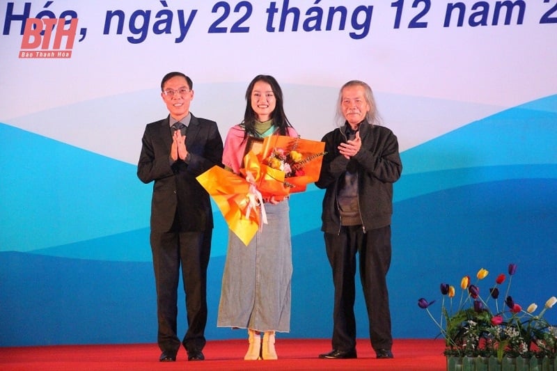 Triển lãm mỹ thuật “Non nước xứ Thanh”