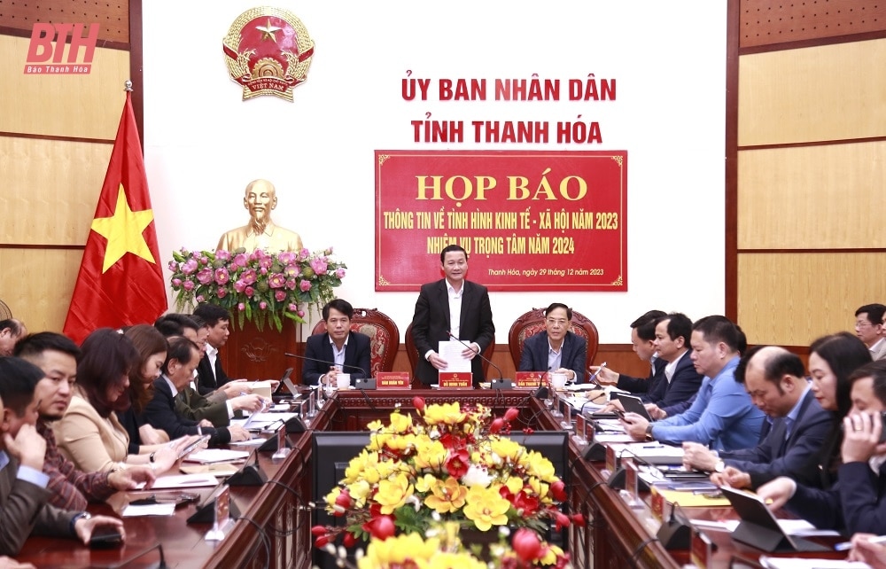 UBND tỉnh Thanh Hóa họp báo thường kỳ Quý IV, năm 2023