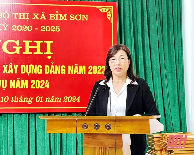 Thị ủy Bỉm Sơn tổng kết chuyên đề về công tác xây dựng Đảng năm 2023, triển khai nhiệm vụ năm 2024