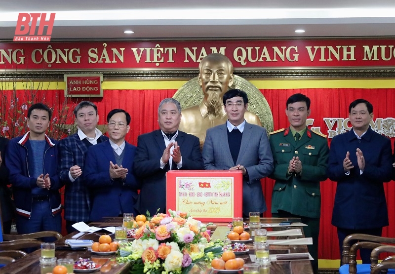 Trưởng Ban Nội chính Tỉnh ủy thăm, kiểm tra tình hình sản xuất, đời sống Nhân dân huyện Hà Trung và thị xã Bỉm Sơn