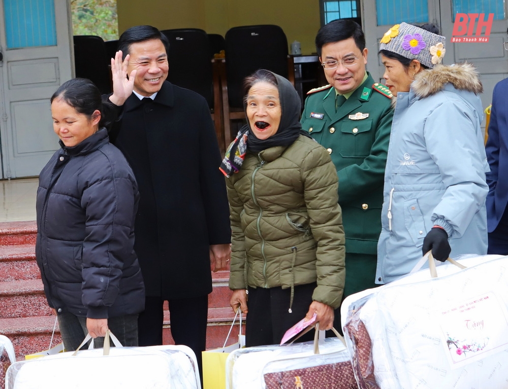 Chăm lo cho mọi người, mọi nhà được đón Tết Giáp Thìn vui tươi, an toàn, lành mạnh, tiết kiệm, nghĩa tình