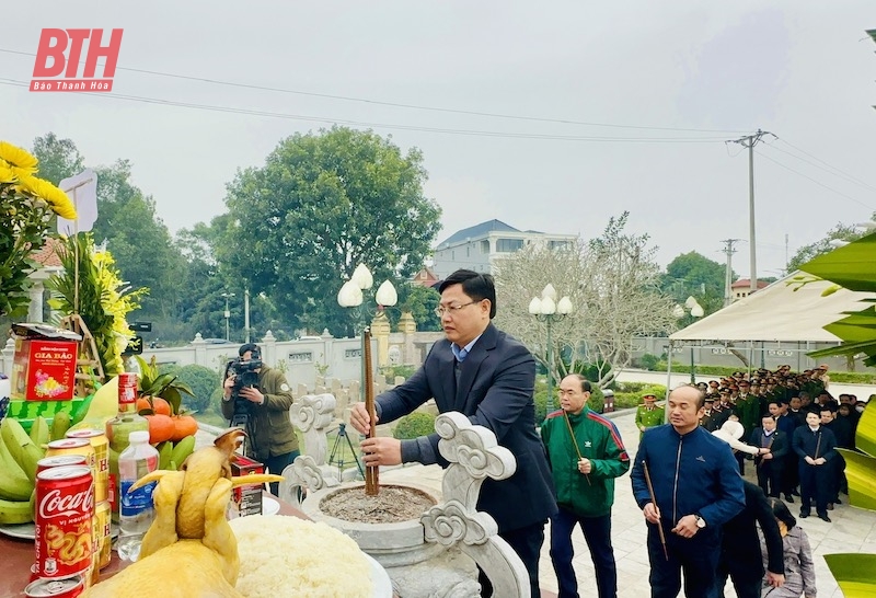 Phó Chủ tịch UBND tỉnh Mai Xuân Liêm thăm, kiểm tra tình hình sản xuất, đời sống Nhân dân huyện Vĩnh Lộc