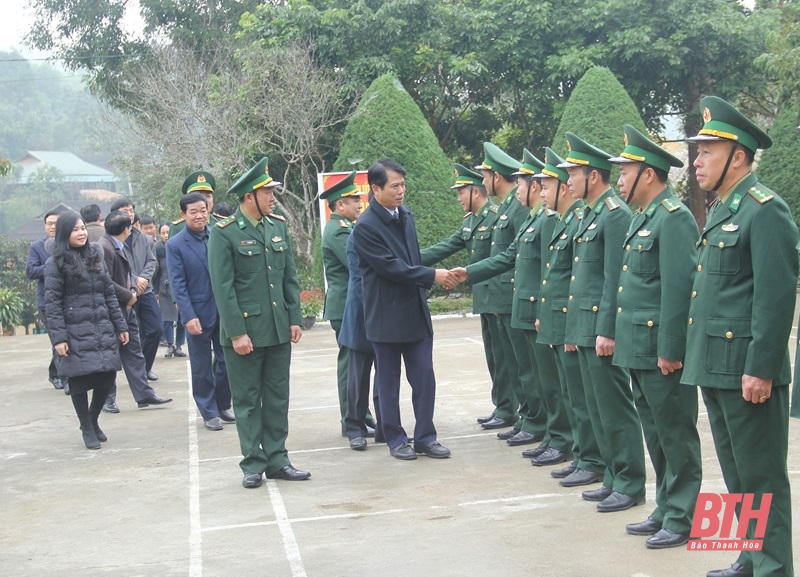 Trưởng Ban Tuyên giáo Tỉnh ủy Đào Xuân Yên thăm, kiểm tra tình hình sản xuất, đời sống Nhân dân huyện Lang Chánh