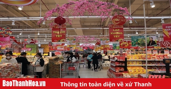 Hàng hóa đa dạng, sức mua vẫn còn “khiêm tốn”