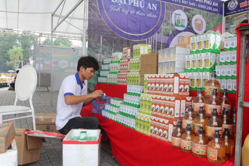 Prêt pour l'espace pour promouvoir et présenter les produits agricoles et les produits OCOP