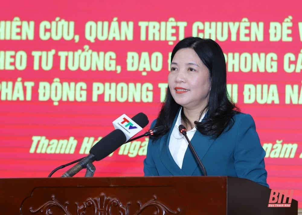 Nghiên cứu, quán triệt chuyên đề về học tập và làm theo tư tưởng, đạo đức, phong cách Hồ Chí Minh và phát động phong trào thi đua năm 2024