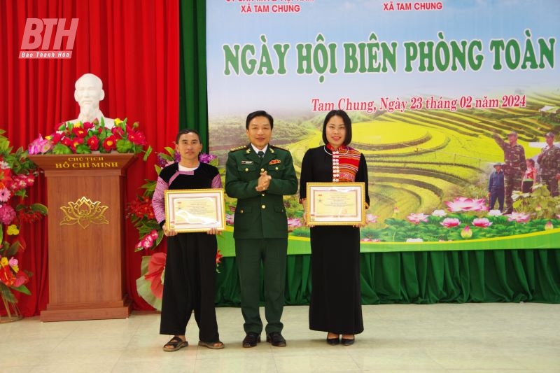 Ngày hội Biên phòng toàn dân tại xã biên giới Tam Chung