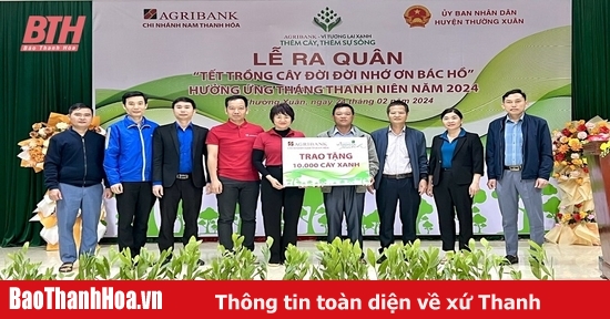 Agribank Nam Thanh Hóa tổ chức Tết trồng cây 2024