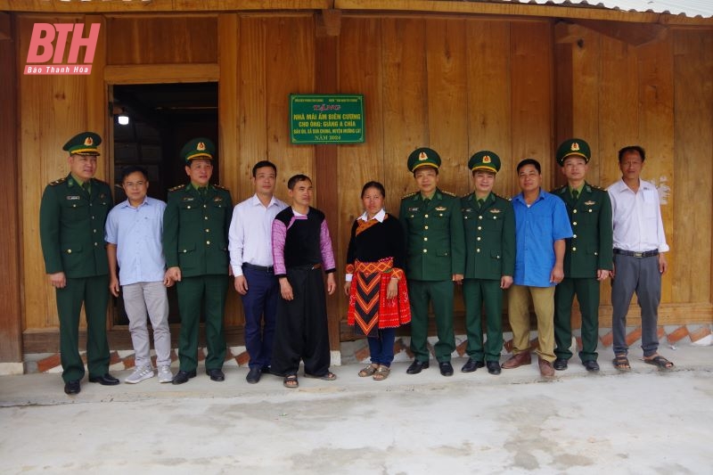 Đồn Biên phòng Tam Chung bàn giao “Mái ấm biên cương”