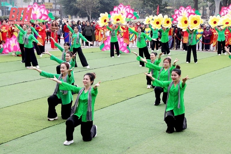 Hội viên phụ nữ thị xã Bỉm Sơn hào hứng tham gia hội thi dân vũ thể thao