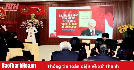 Concurso "Belleza de las fiscales de la Fiscalía de Thanh Hoa"