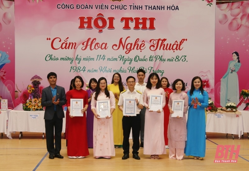 Hội thi “Cắm hoa nghệ thuật” chào mừng kỷ niệm 114 năm Ngày Quốc tế Phụ nữ 8/3