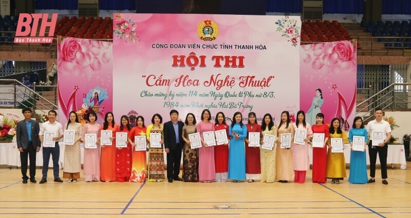 Hội thi “Cắm hoa nghệ thuật” chào mừng kỷ niệm 114 năm Ngày Quốc tế Phụ nữ 8/3