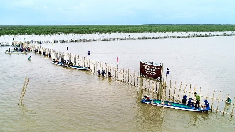 Vinamilk កាន់កាប់តំណែងជាទំនិញវៀតណាមគុណភាពខ្ពស់ 28 ឆ្នាំជាប់ៗគ្នា។