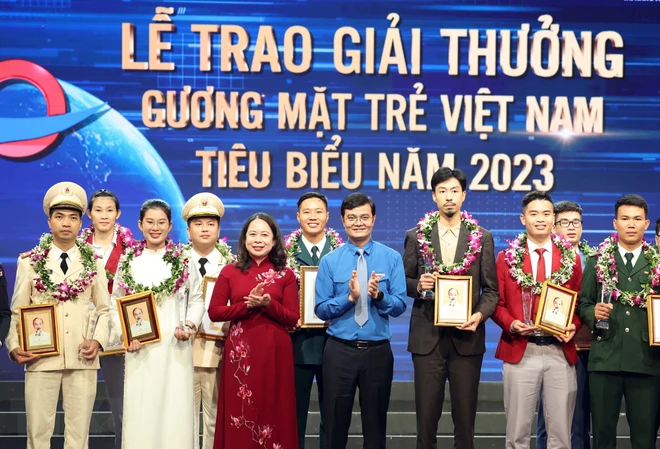 Lễ trao Giải thưởng Gương mặt trẻ Việt Nam tiêu biểu năm 2023