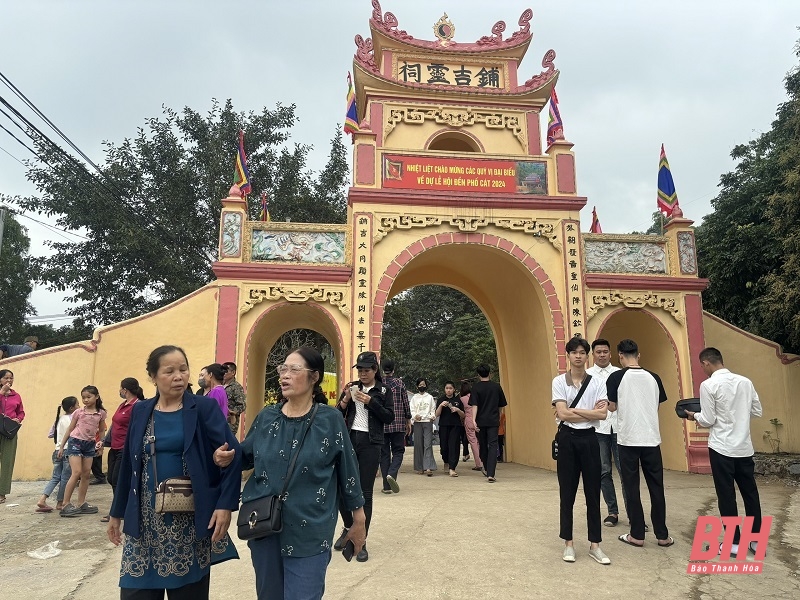 フォー・キャット寺院祭りのハイライト