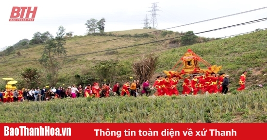 Promouvoir la valeur du vestige historique et culturel national du temple Song Son et du festival Song Son