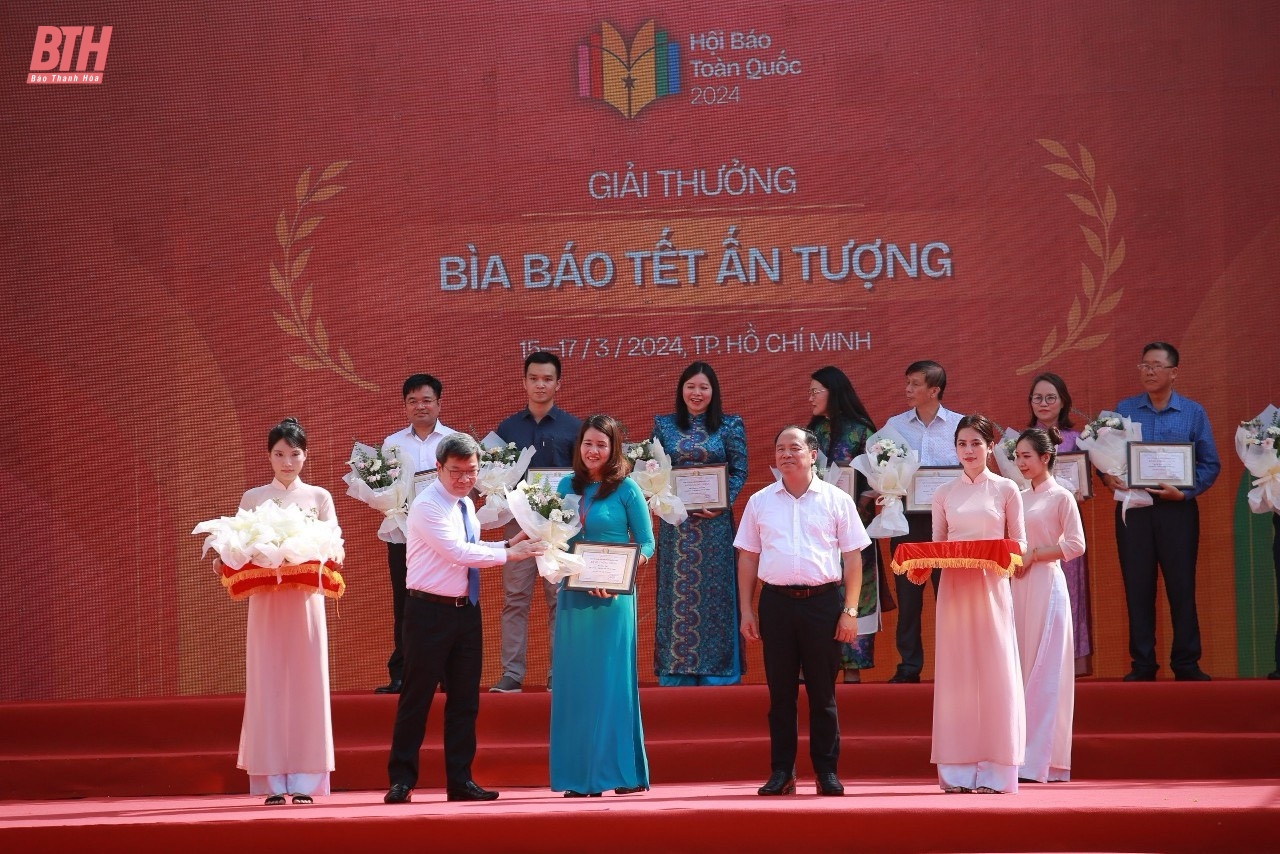 Bế mạc Hội báo toàn quốc 2024: Báo Thanh Hóa đạt giải C - Giải Bìa báo Tết ấn tượng 