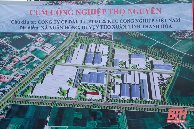 Cérémonie d'inauguration du projet d'investissement dans les infrastructures techniques du pôle industriel de Tho Nguyen