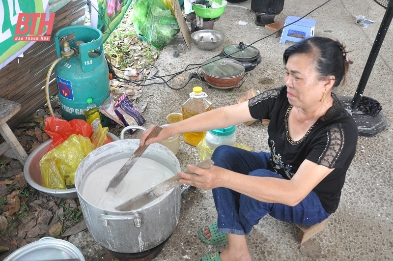 Unique production process of traditional craft village specialties of Tho Xuan district