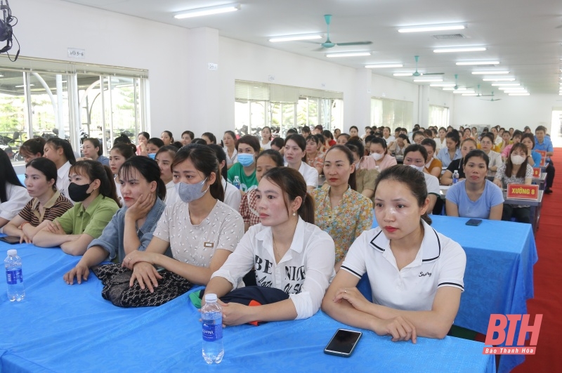 Phát động thi đua cao điểm chào mừng 95 năm Ngày thành lập Công đoàn Việt Nam