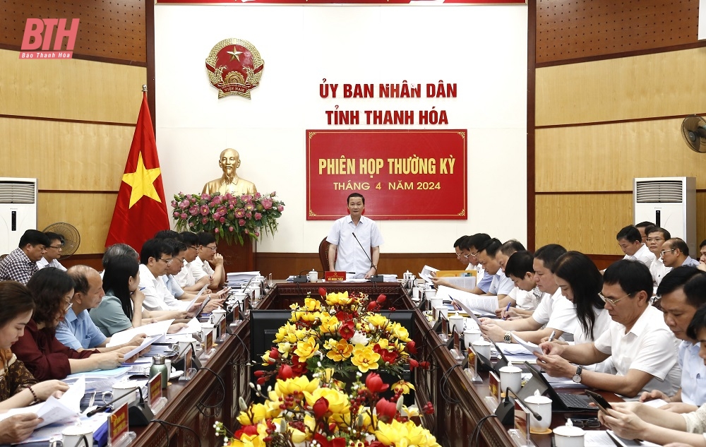 [Cập nhật] - UBND tỉnh họp phiên thường kỳ tháng 4/2024: Thảo luận và quyết định các nhiệm vụ trọng tâm phát triển kinh tế - xã hội tháng 5/2024 và một số nội dung quan trọng khác