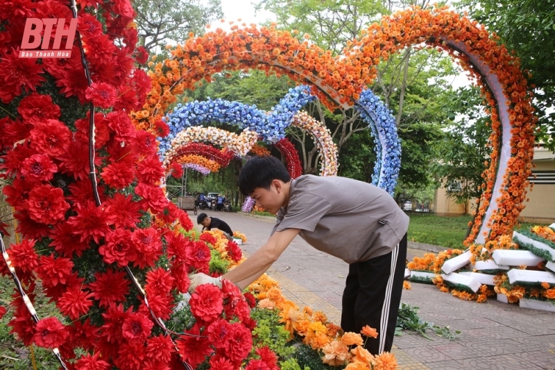 เตรียมพร้อมสำหรับสัปดาห์วัฒนธรรมเมืองทานห์ฮวา - เมืองฮอยอัน