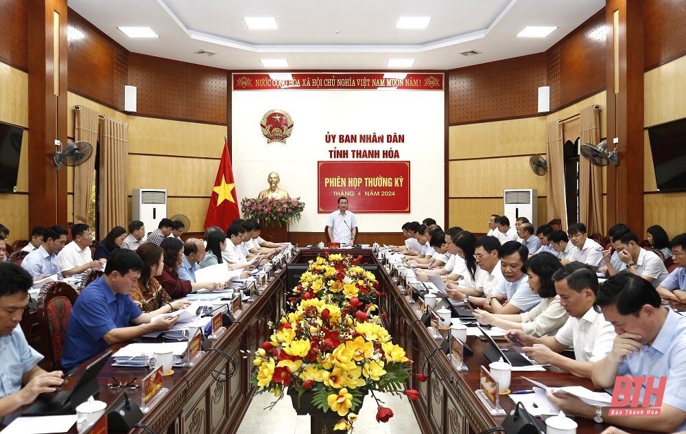 [Cập nhật] - UBND tỉnh họp phiên thường kỳ tháng 4/2024: Thảo luận và quyết định các nhiệm vụ trọng tâm phát triển kinh tế - xã hội tháng 5/2024 và một số nội dung quan trọng khác