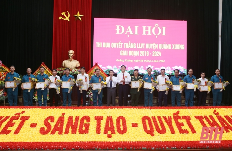 Đại hội Thi đua Quyết thắng lực lượng vũ trang huyện Quảng Xương giai đoạn 2019 - 2024