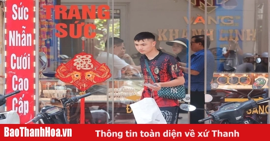 Chuyên gia cảnh báo cẩn trọng trước diễn biến khó lường của giá vàng