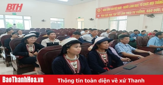 Tập huấn phương pháp bảo tồn trang phục truyền thống đồng bào Dao huyện Ngọc Lặc