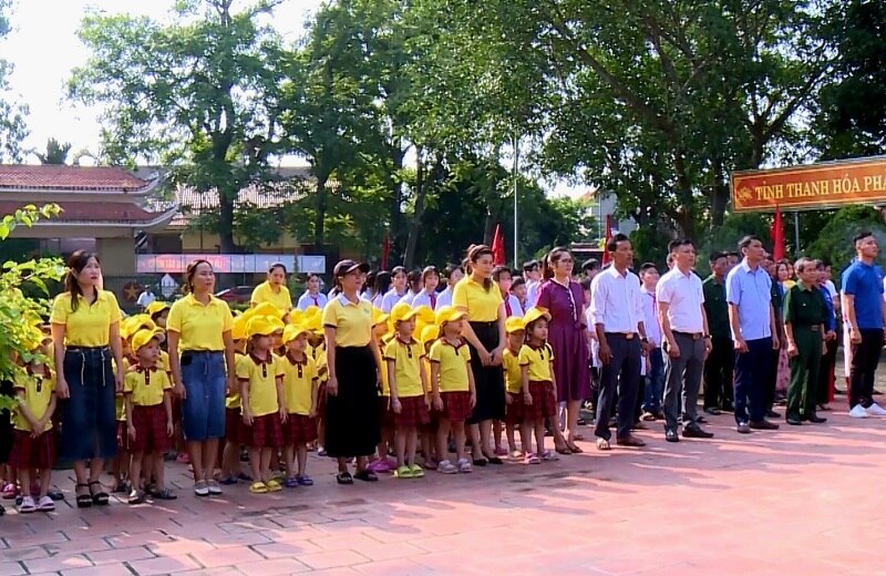 Nhiều hoạt động kỷ niệm 134 năm Ngày sinh Chủ tịch Hồ Chí Minh