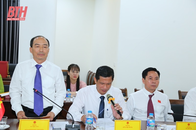 People's Councils of Thanh Hoa and Hua Phan provinces exchange operational experiences