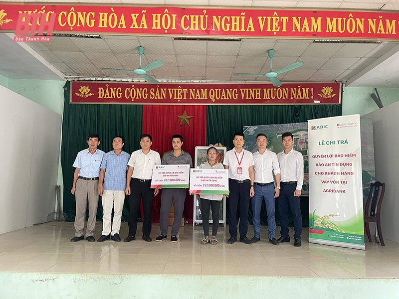 Điểm tựa cho khách hàng vay vốn Agribank