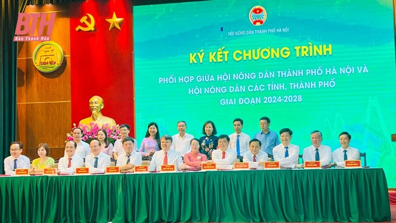 Ký kết Chương trình phối hợp Hội Nông dân các tỉnh, thành phố giai đoạn 2024-2028