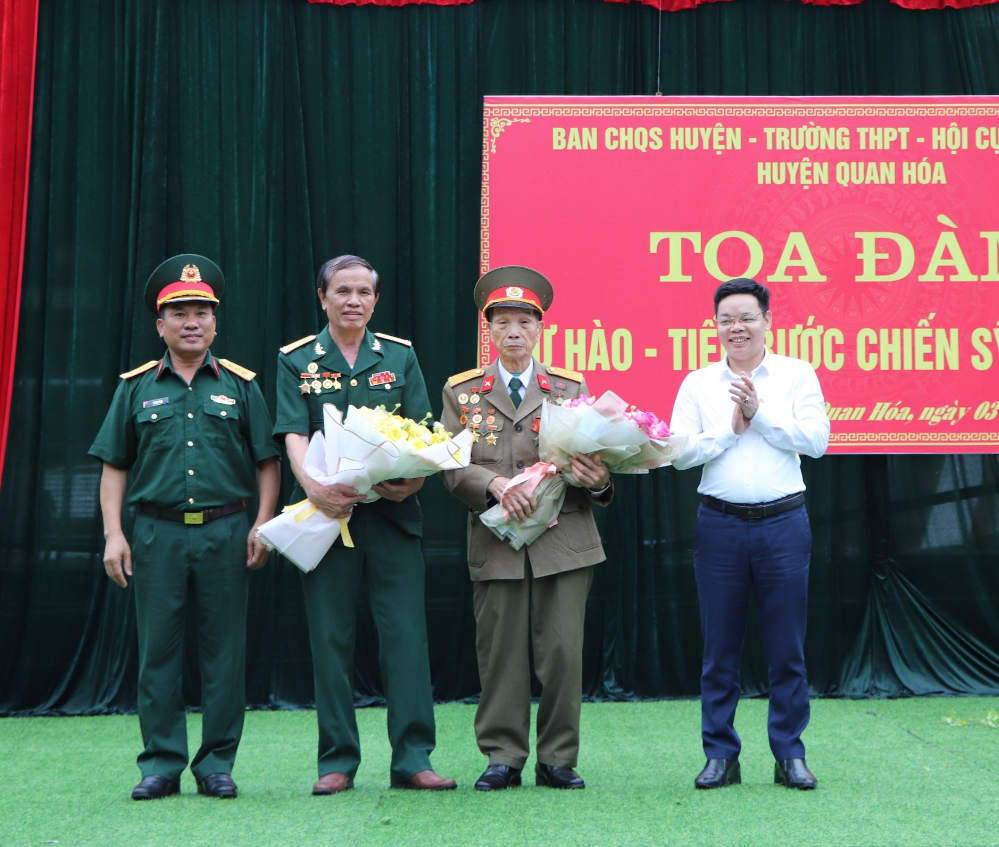 Quan Hóa: Tọa đàm “Tự hào - Tiếp bước chiến sỹ Điện Biên”