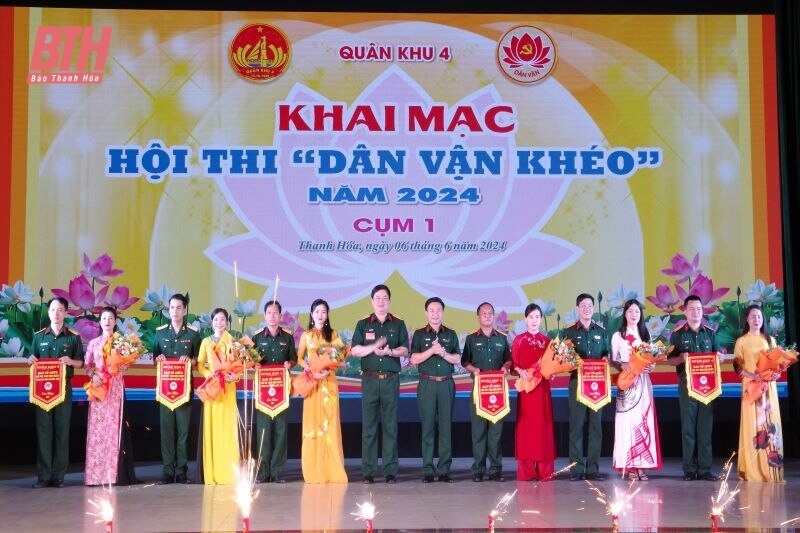 Hội thi “Dân vận khéo” trong lực lượng vũ trang Quân khu 4