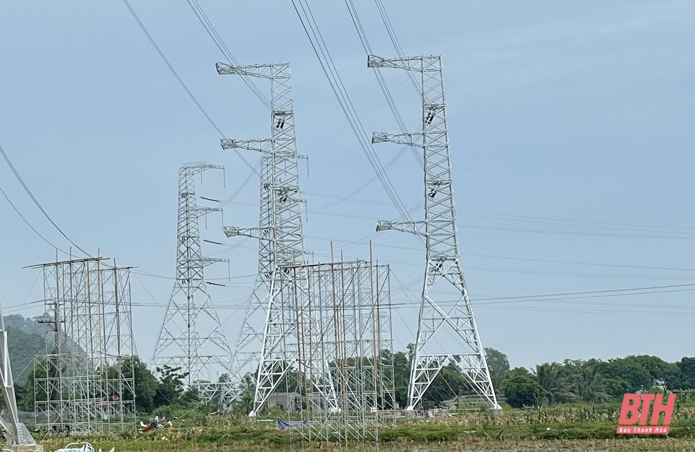 Gói thầu đầu tiên Dự án Đường dây 500 kV mạch 3 về đích