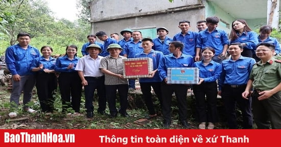 Many practical activities to support the 500kV line 3 project of Nghi Son town youth