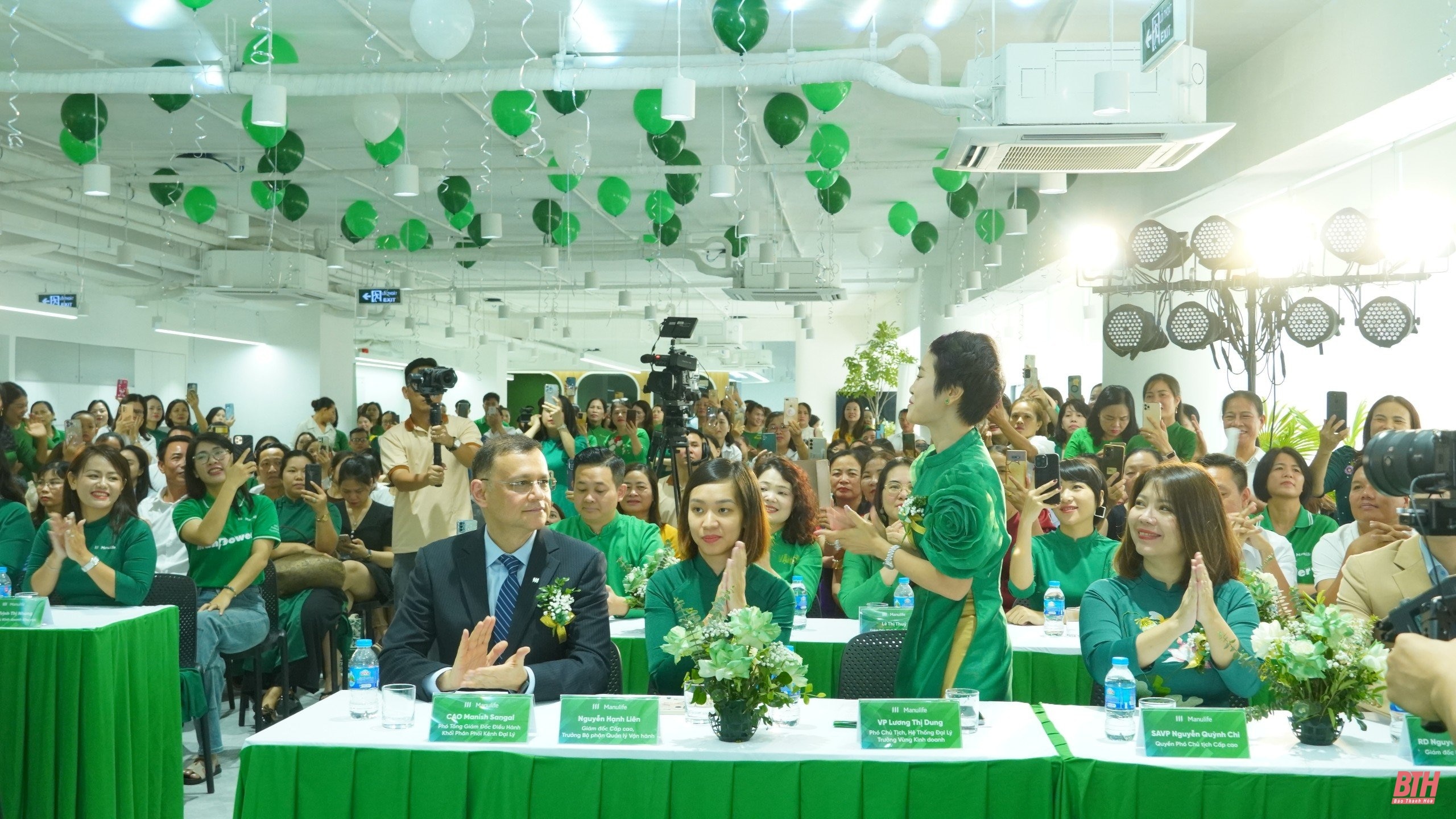 Manulife nâng cấp văn phòng giao dịch chi nhánh Thanh Hóa