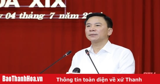 Nêu cao tinh thần trách nhiệm, phát huy vai trò tiền phong, gương mẫu, tham gia thảo luận tích cực, tâm huyết, có trọng tâm, trọng điểm